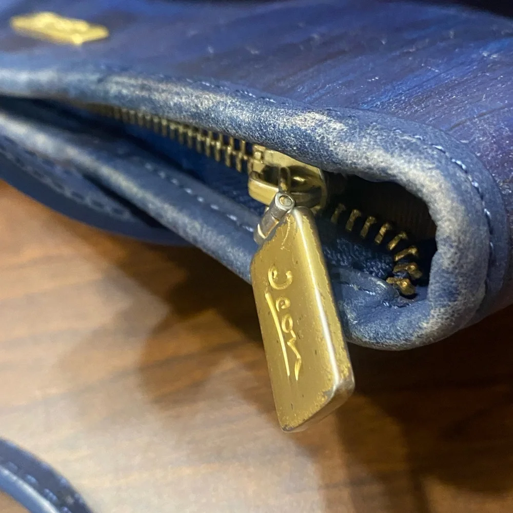 Jeon los Angeles Blue Crossbody Bag with Colorful Design - Picture 5 of 7